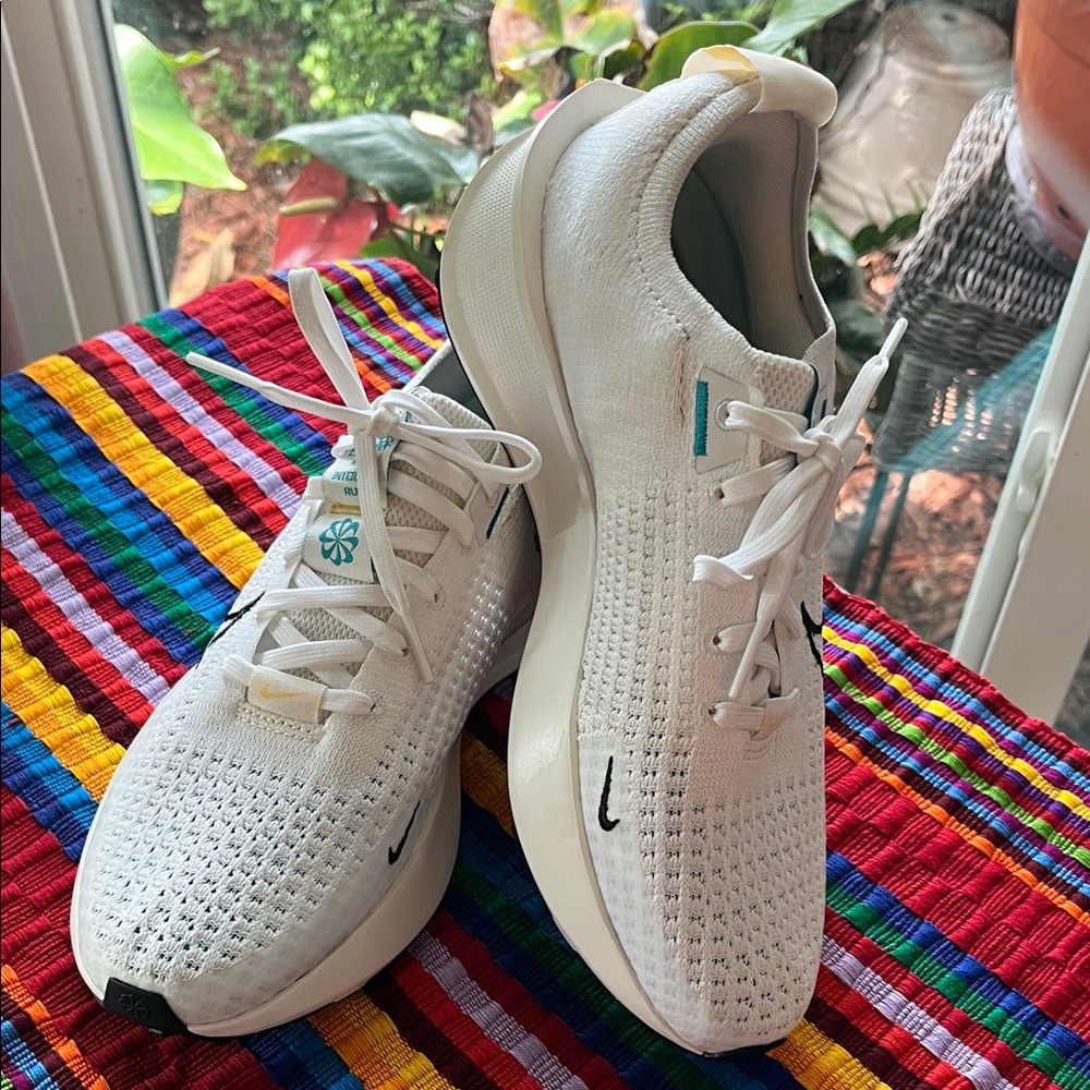 Women's Interact Running Sneakers from Finish